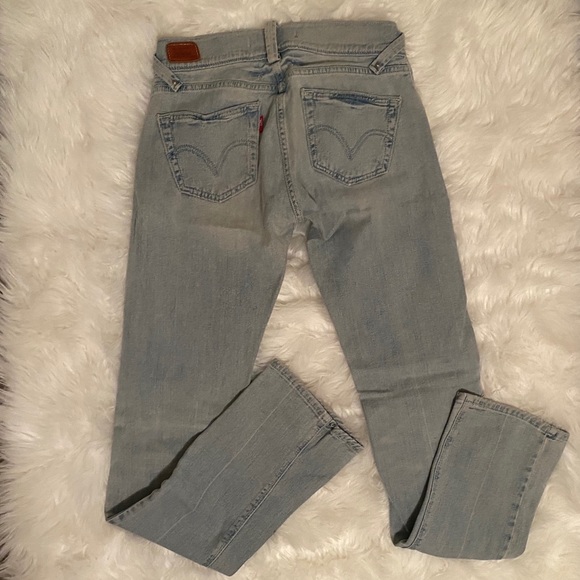 Levi’s Jeans - Picture 1 of 3